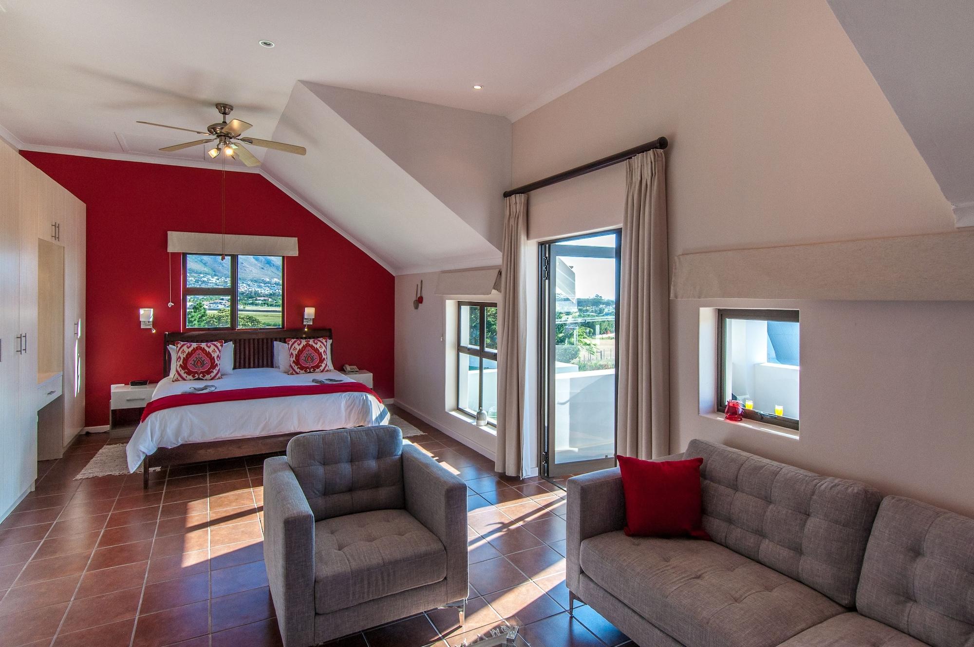 Wind-Rose Guest House Gordonʼs Bay Екстериор снимка