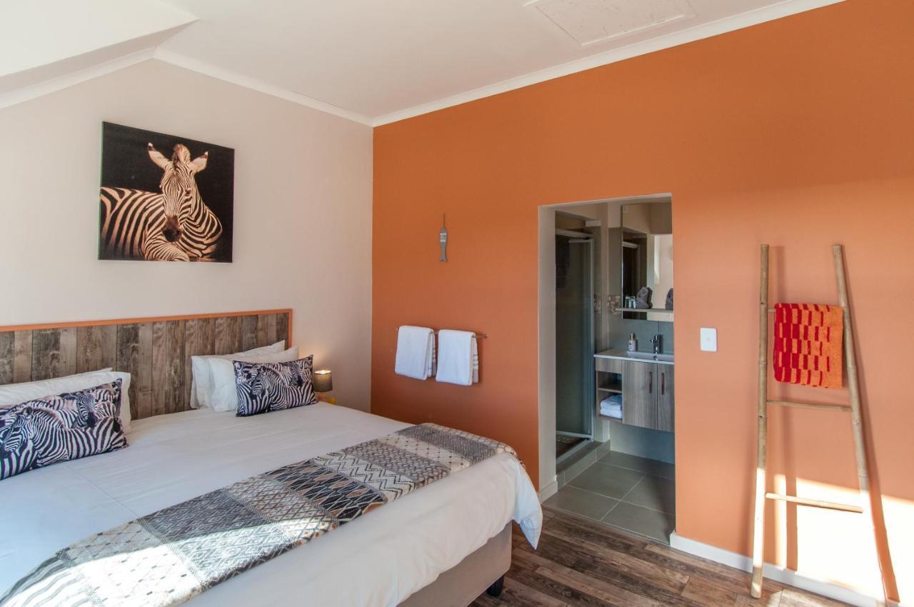 Wind-Rose Guest House Gordonʼs Bay Екстериор снимка